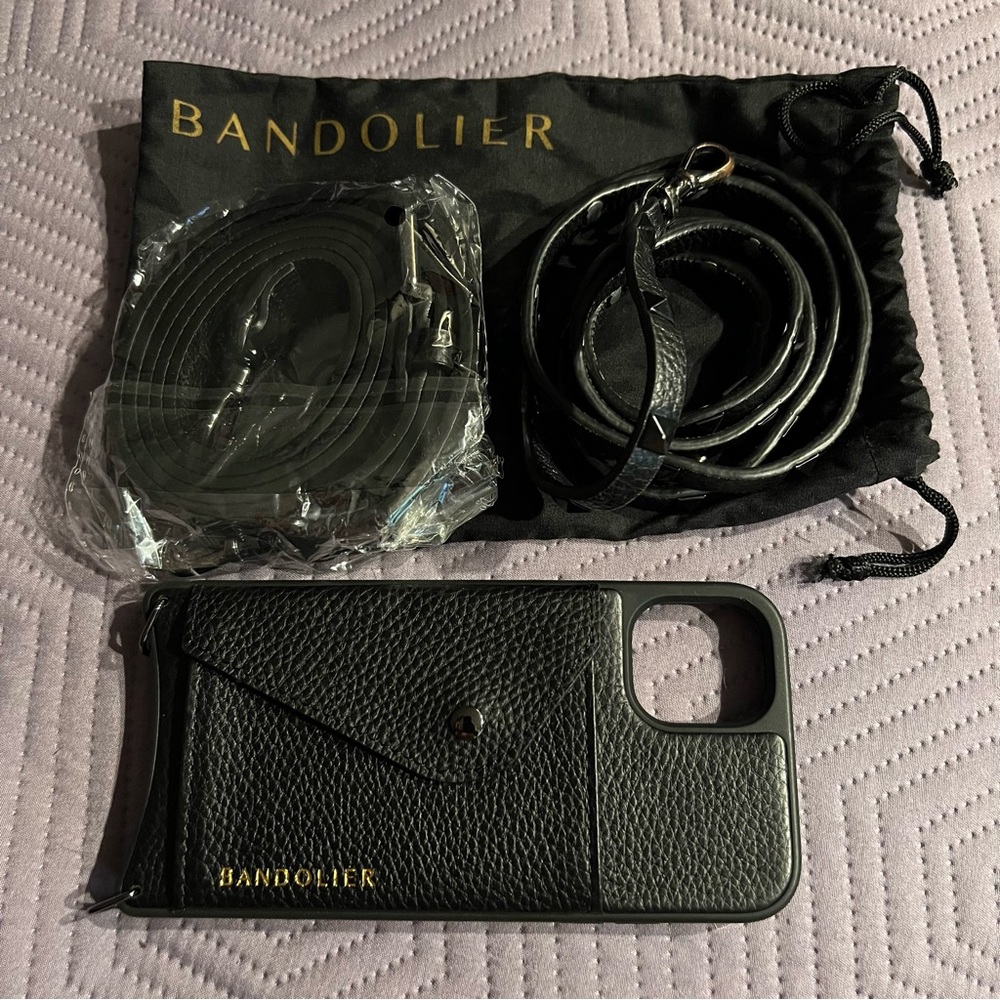 Bandolier Hailey Side Slot Leather Crossbody Black/Pewter - iPhone 11 NWOT